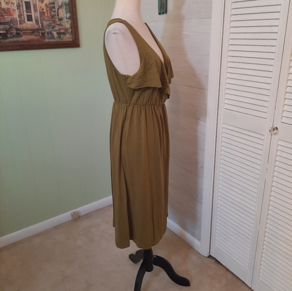 J. Crew olive plunging vneck flutter sleeveless dress sz medium *Y - Picture 5 of 6